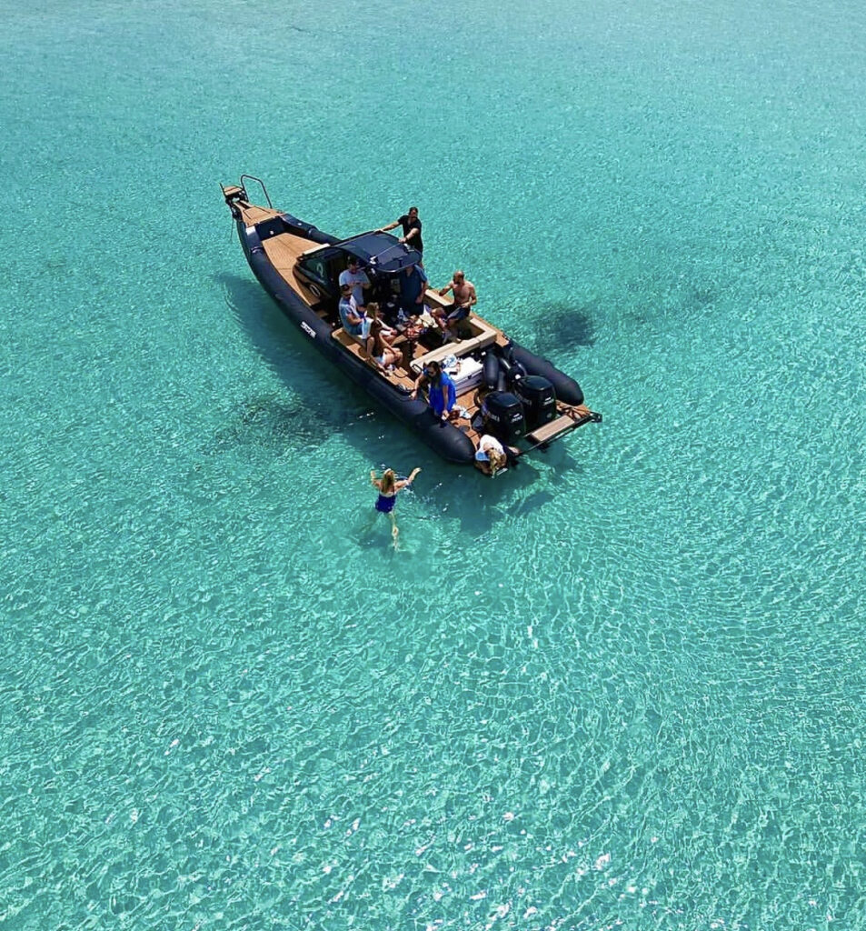 explore-2 Explore Andros