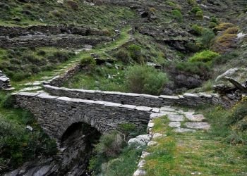 monopati-3-featured Μονοπάτι 3 Άνδρος