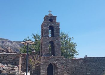 Μονοπάτια Tr1 Άνδρος